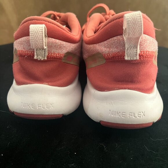 Nike Flex Experience Run Rn 8 Pink Athletic Sneaker Running Shoe Women's size 8 - Picture 7 of 9